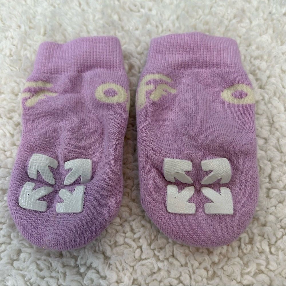 Off-White Brand Baby Socks Lavendar Size 3-6 Months - Picture 5 of 8